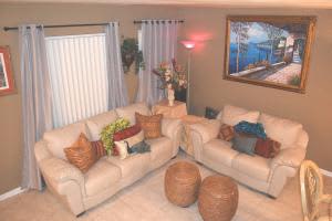 952 Summit Lake Dr, West Palm Beach, FL 33406, Sold 07/22/16