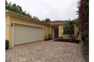 5760 Gypsum Pl, West Palm Beach, FL 33413, Sold 08/22/16