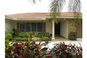 650 SW 16th St, Boca Raton, FL 33486, Sold 08/30/16