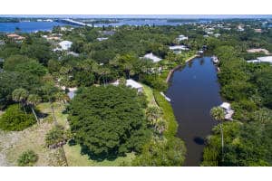 1602 E Camino del Rio, Vero Beach, FL 32963, Sold 08/05/16