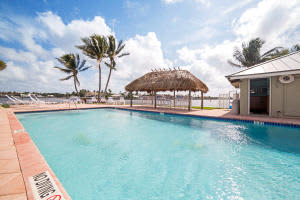718 NE 12th Terrace, Boynton Beach, FL 33435, Sold 09/23/16