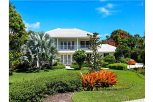 2 Castle Hill Way, Stuart, FL 34996, Sold 06/30/17