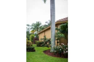 10415 Oak Meadow Ln, Lake Worth, FL 33449, Sold 07/28/16