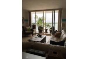 10350 W Bay Harbor Dr, Miami Beach, FL 33154, Sold 01/10/17