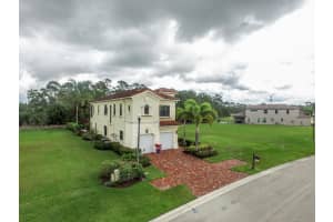120 SE Strada Cervaro, Port St. Lucie, FL 34952, Sold 06/27/17