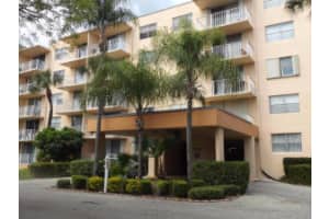 470 Executive Center Dr, West Palm Beach, FL 33401, Sold 08/04/16
