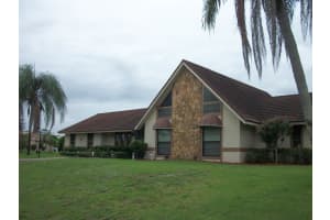 710 SE Hidden River Dr, Port St. Lucie, FL 34983, Sold 05/19/17