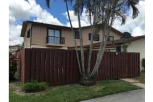 4211 Landar Dr N, Lake Worth, FL 33463, Sold 08/02/16