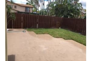 4211 Landar Dr N, Lake Worth, FL 33463, Sold 08/02/16