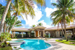 717 SE Hidden River Dr, Port St. Lucie, FL 34983, Sold 05/31/17