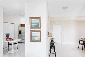 250 NE 3rd Ave, Delray Beach, FL 33444, Sold 12/05/16