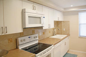 309 Lake Cir, North Palm Beach, FL 33408, Sold 07/27/16