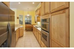 5075 East 1st Square SW, Vero Beach, FL 32968, Sold 01/31/17
