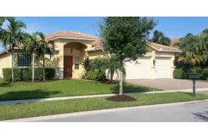 8200 Butler Greenwood Dr, Royal Palm Beach, FL 33411, Sold 08/31/16