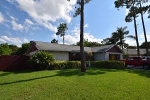 152 Parkwood Dr, Royal Palm Beach, FL 33411, Sold 08/23/16