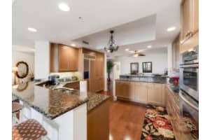 400 US-1, Jupiter, FL 33477, Sold 01/03/17