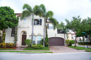 93 Via Floresta Dr, Boca Raton, FL 33487, Sold 08/26/16