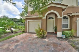 4404 Regal Ct, Delray Beach, FL 33445, Sold 10/28/16
