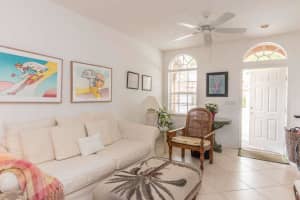 4404 Regal Ct, Delray Beach, FL 33445, Sold 10/28/16