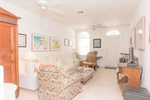 4404 Regal Ct, Delray Beach, FL 33445, Sold 10/28/16