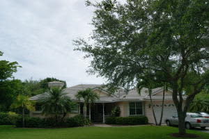 5838 SE Forest Glade Trail, Hobe Sound, FL 33455, Sold 11/04/16