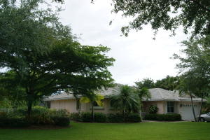 5838 SE Forest Glade Trail, Hobe Sound, FL 33455, Sold 11/04/16