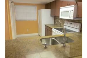 1402 Palm Beach Trace Dr, Royal Palm Beach, FL 33411, Sold 08/29/16