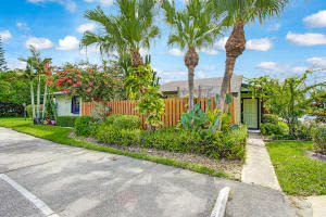 4948 Alder Dr, West Palm Beach, FL 33417, Sold 09/08/16