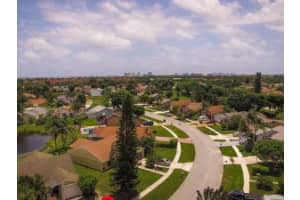 4726 Brook Dr, West Palm Beach, FL 33417, Sold 08/19/16