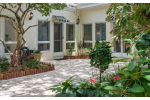 MLS# R10245510, Vero Beach, Florida 32963