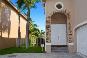 4071 Coontie Ct, Lake Worth, FL 33462, Sold 07/25/16