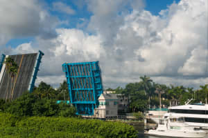 50 E Rd #3h, Delray Beach, FL 33483, Sold 05/05/17