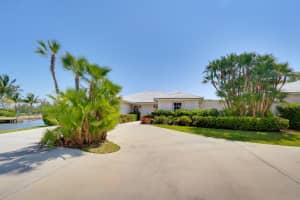 9438 SE Mast Terrace, Hobe Sound, FL 33455, Sold 03/17/17