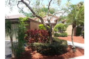 4119 NW 2nd St, Delray Beach, FL 33445, Sold 12/05/16