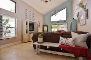 5020 Cayenne Ln, Palm Beach Gardens, FL 33418, Sold 09/09/16