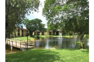 884 SW 9th St Cir, Boca Raton, FL 33486, Sold 08/16/16