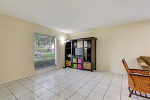 914 Sandtree Dr, Palm Beach Gardens, FL 33403, Sold 08/19/16