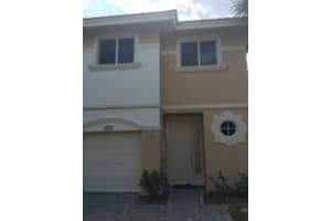 4263 Coventry Pointe Way, Lake Worth, FL 33461, Sold 09/09/16