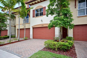 4726 S Prive Cir, Delray Beach, FL 33445, Sold 09/16/16