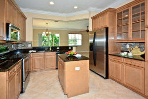 4726 S Prive Cir, Delray Beach, FL 33445, Sold 09/16/16