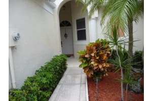 5025 S La Sedona Cir, Delray Beach, FL 33484, Sold 01/27/17