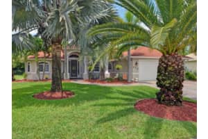 425 22nd Ave SW, Vero Beach, FL 32962, Sold 09/06/16