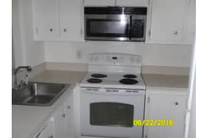 560 SE 2nd Ave APT H8, Deerfield Beach, FL 33441, Sold 08/22/16