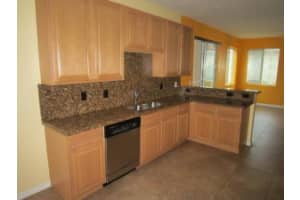 6829 Osage Cir, Greenacres, FL 33413, Sold 10/18/16