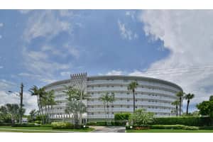 2505 S Ocean Blvd, Palm Beach, FL 33480, Sold 08/25/16