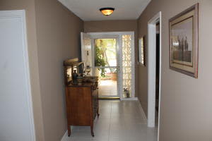 143 Executive Cir, Boynton Beach, FL 33436, Sold 08/12/16