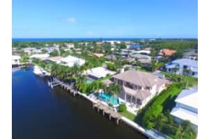 26 Eleuthera Dr, Boynton Beach, FL 33435, Sold 08/15/16