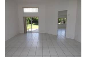 10531 Paso Fino Dr, Wellington, FL 33449, Sold 09/27/16