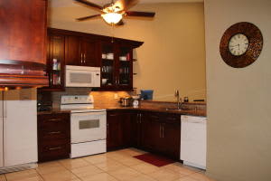 8219 NW 70th St, Tamarac, FL 33321, Sold 07/20/16