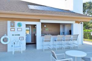 6175 S Mirror Lake Dr, Sebastian, FL 32958, Sold 11/10/16